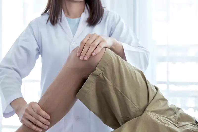 Augusta Pain Center offers nerve blocks, injections, and other advanced treatments to alleviate knee and joint pain.